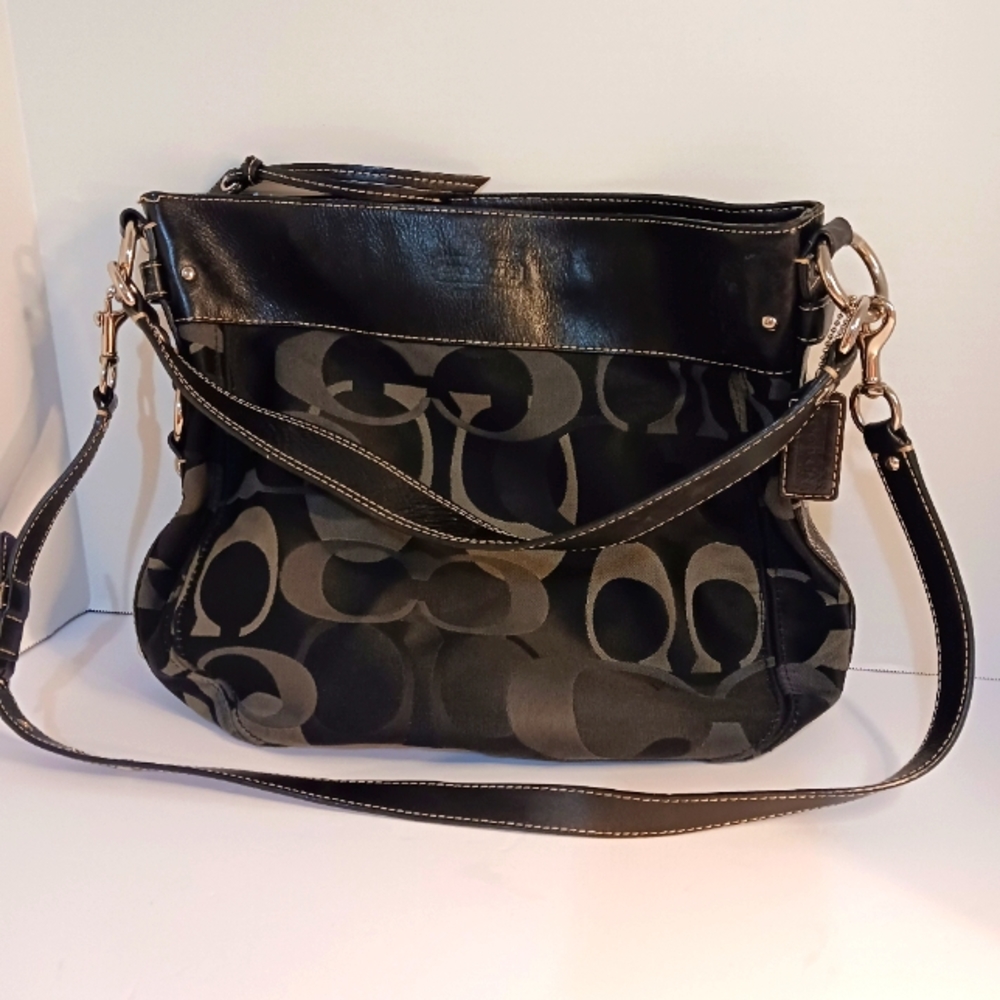 Coach large shoulder bag